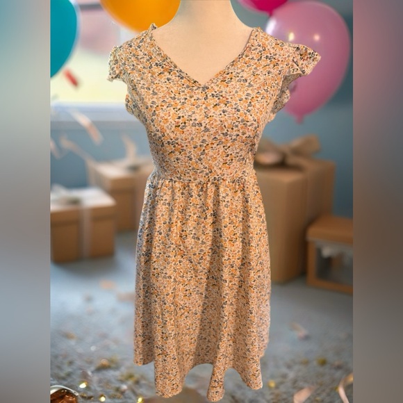 Dresses & Skirts - Floral One-Shoulder Dress